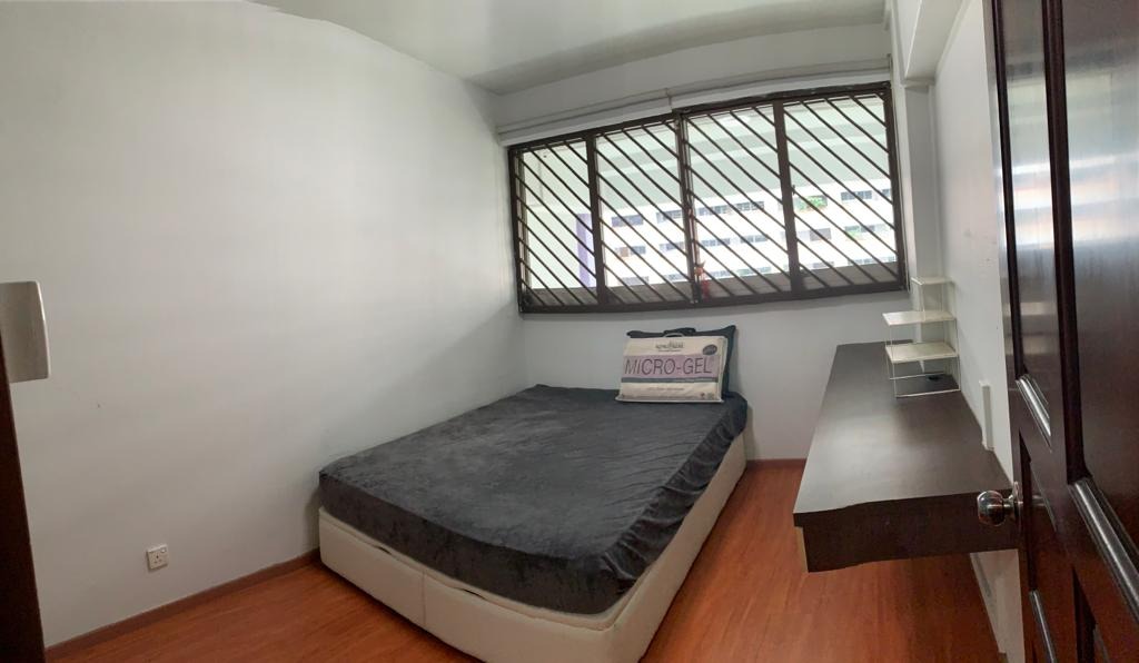 (Category: ) located in . Submitted by simonsan (Listing ID 1253295311, Image 1). Description: .