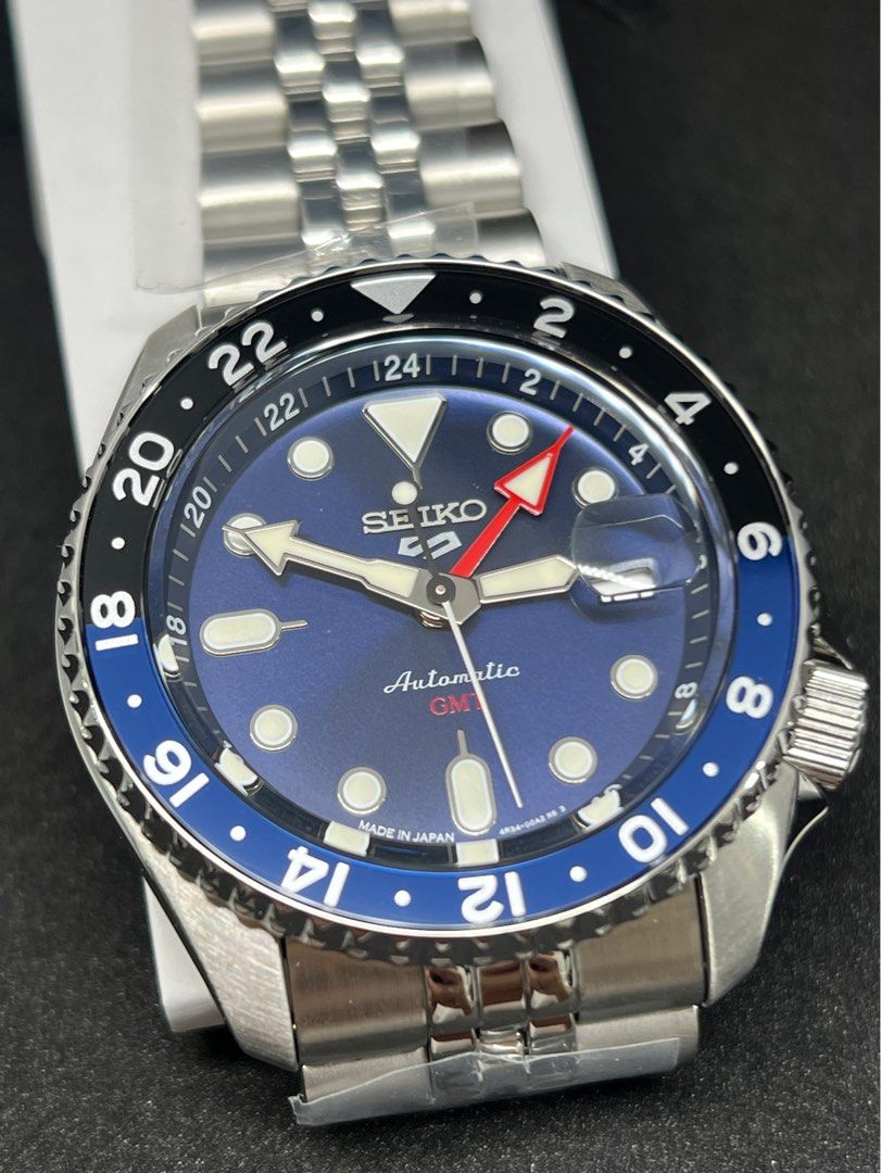 全新現貨Seiko 5 Sports GMT Black SBSC003 made in Japan 日本版價錢