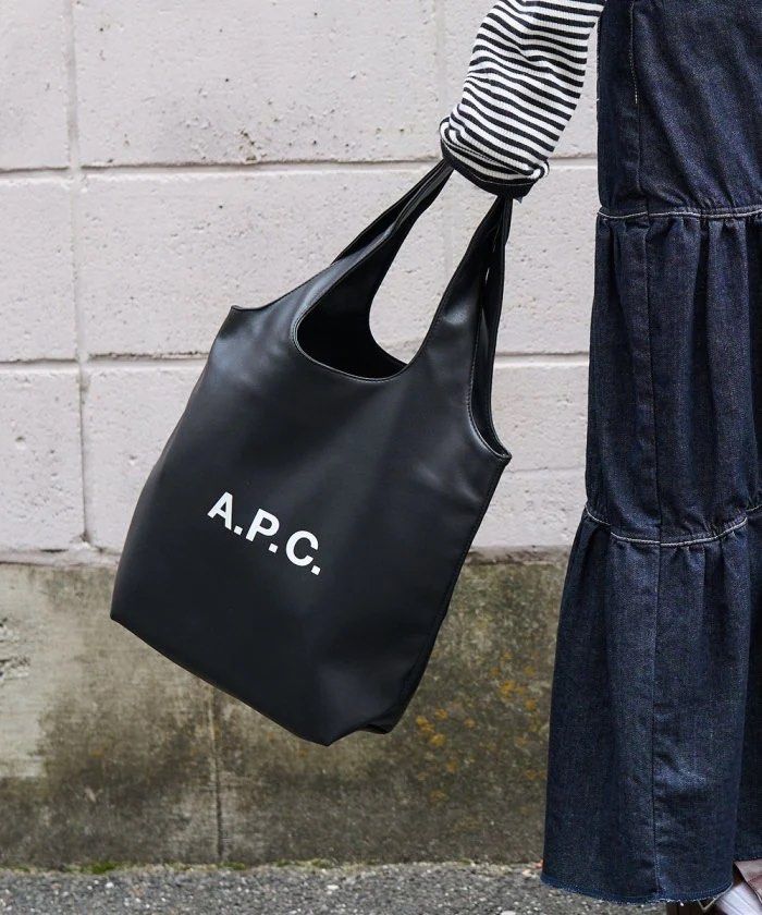 A.P.C. Ninon Small Tote Bag in Pink