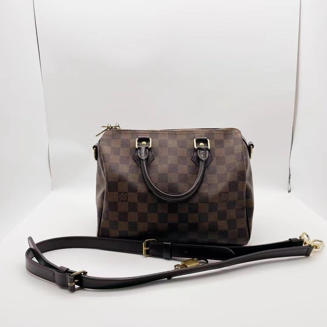 LV Louis Vuitton Speedy B25 Damier Ebene, Luxury, Bags & Wallets on  Carousell