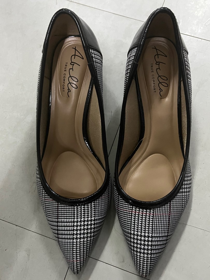 abella heels