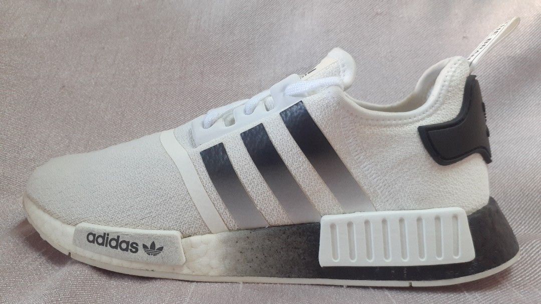 Adidas nmd r1 men's white black gradient discount