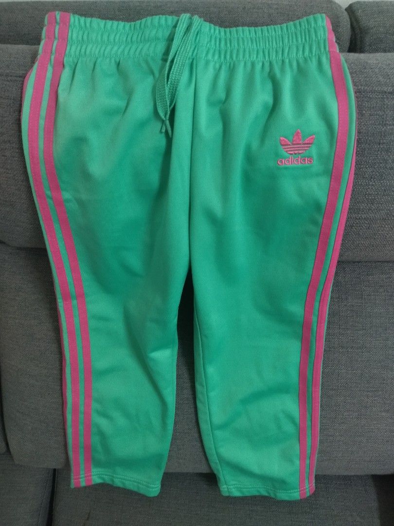 Green adidas hotsell tracksuit junior