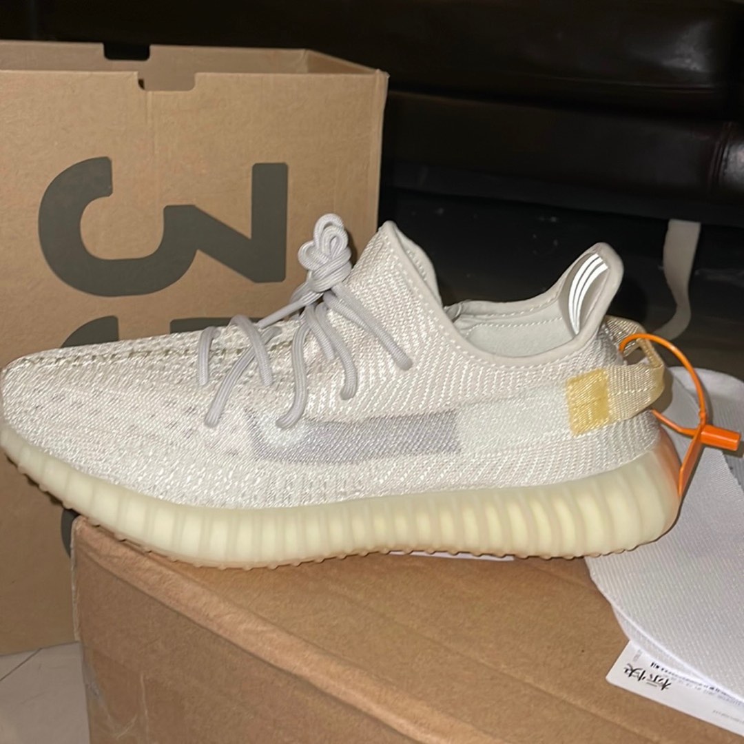 Adidas yeezy 850 boost store mobile