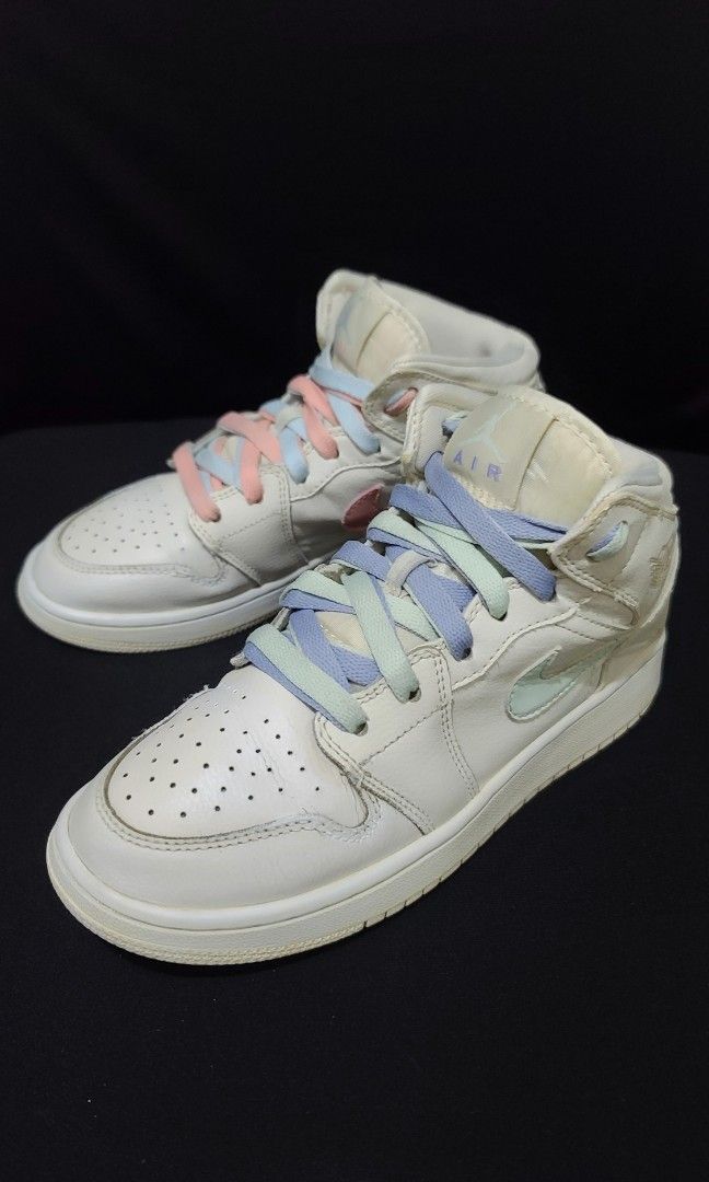 Jordan 1 mid shop multicolor swoosh phantom