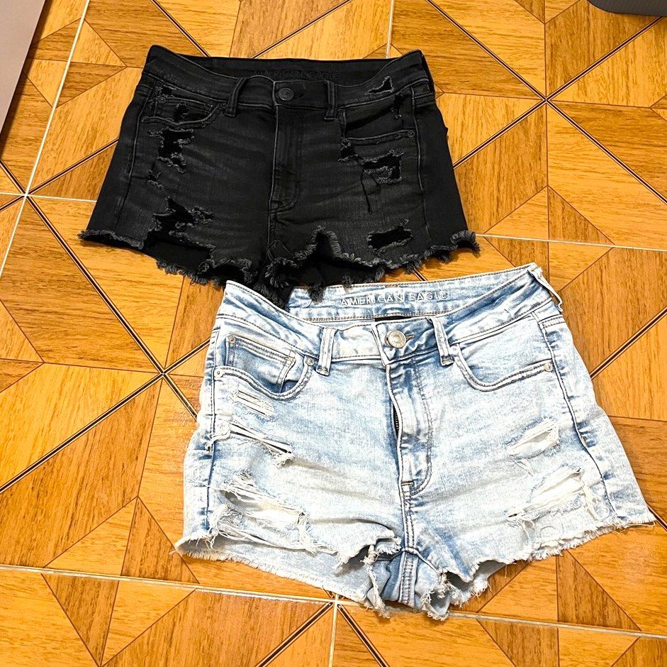 American Eagle Denim Shorts US6 Next Level Stretch Blue and Black