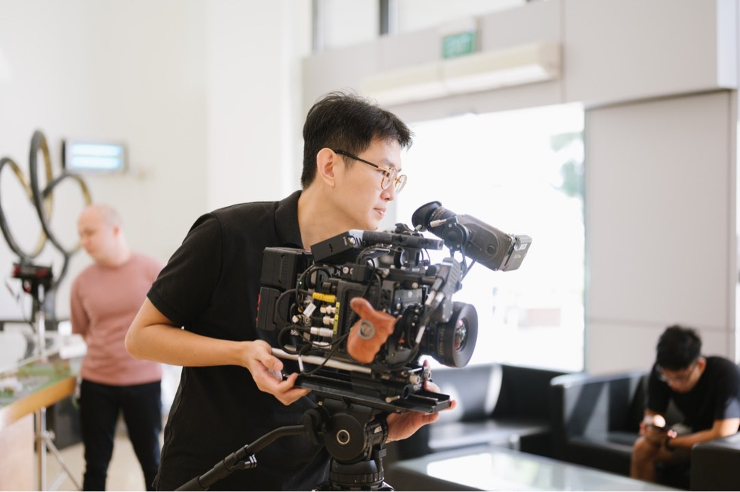 Arri alexa mini including CA/camera operator/DP not sony FX6 or FX3 ...