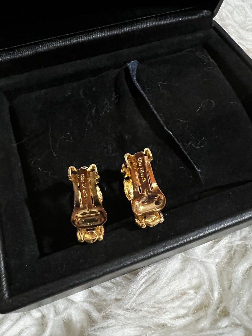 Chr dior new arrivals earrings
