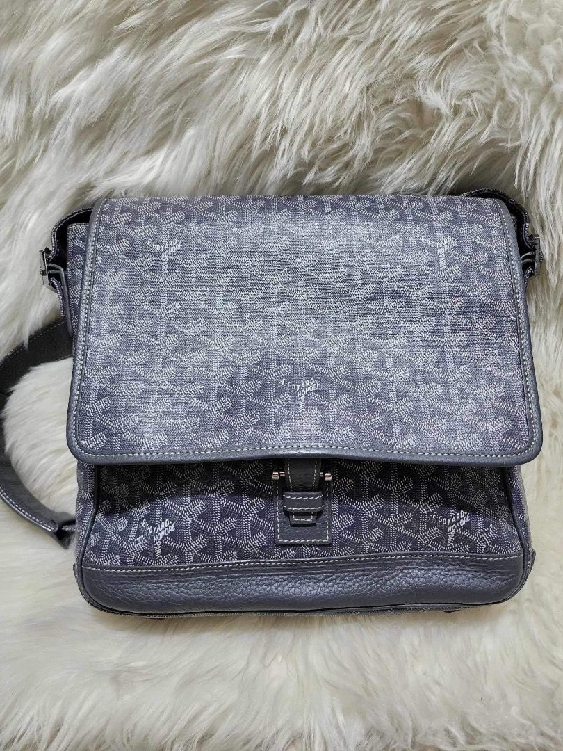Authentic Goyard Urbain messenger bag