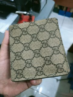 Authentic Gucci men's wallet