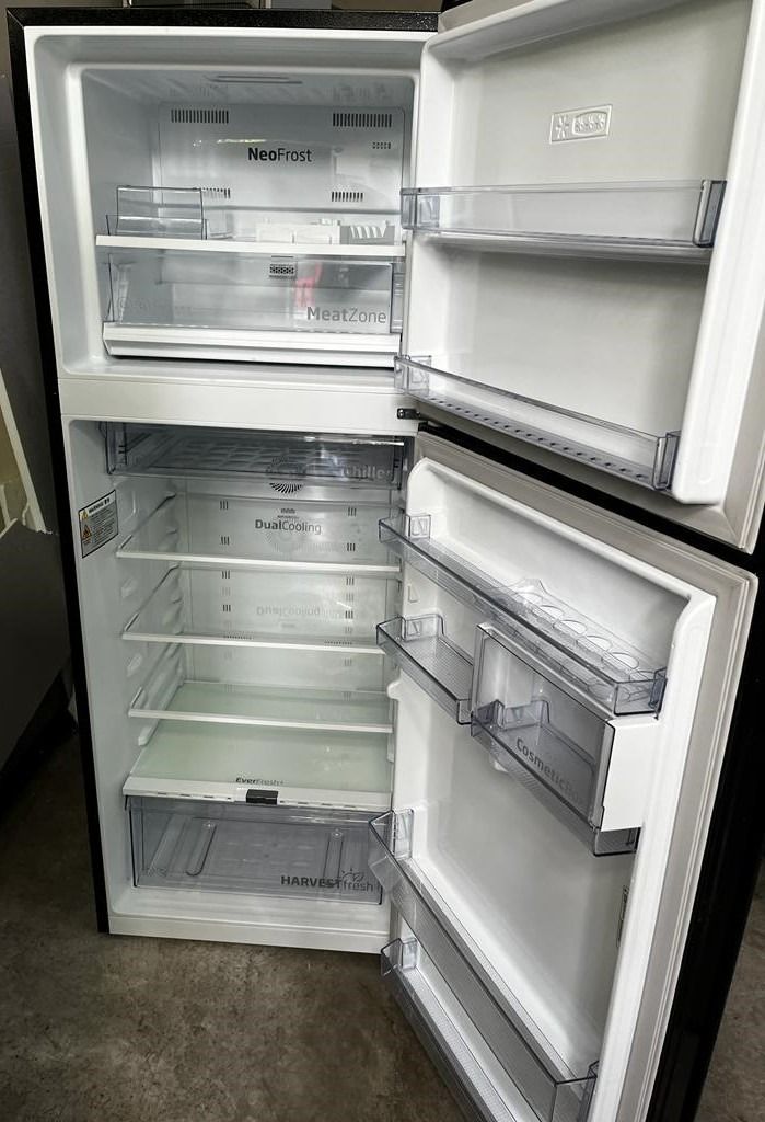 BEKO TOP FREEZER FRIDGE 409L Refurbished Set, TV & Home Appliances