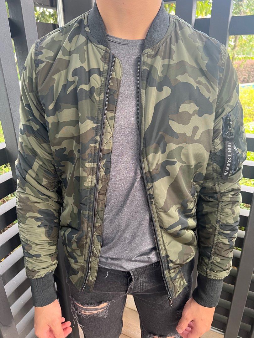 Bershka bomber deals jacket mens
