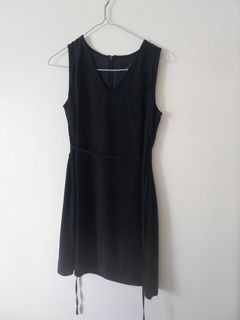 (Category: ) located in . Submitted by _secondhandshoppinggg__ (Listing ID 1253298686, Image 1). Description: .