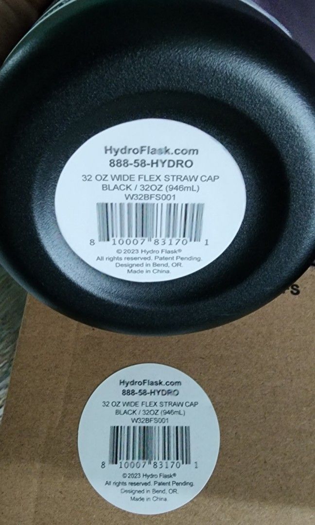 Hydro Flask W32BFS001 32 oz Wide Mouth w/ Straw Lid