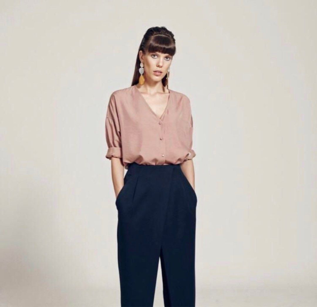 D2 blouse clearance