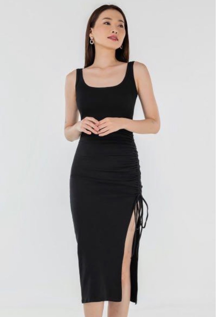 BREE SCRUNCHED UP RIBBED MIDI DRESS #MADEBYLOVET (BLACK), Women's Fashion, Dresses & Sets