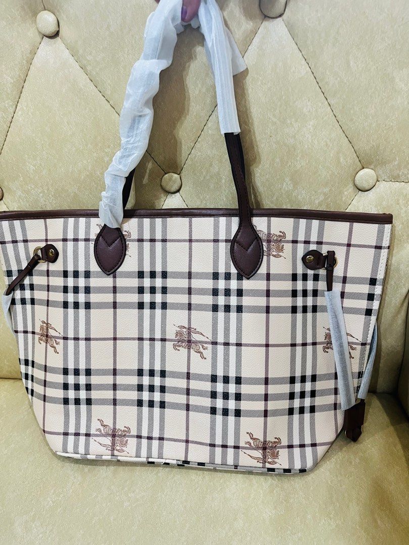 Burberry large bag sales
