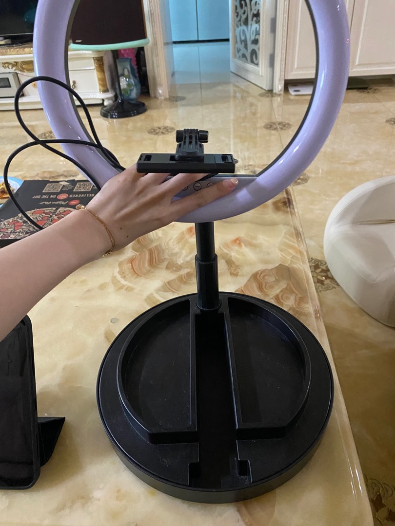 Camera stand, live light, stand, TV & Home Appliances, Kitchen ...