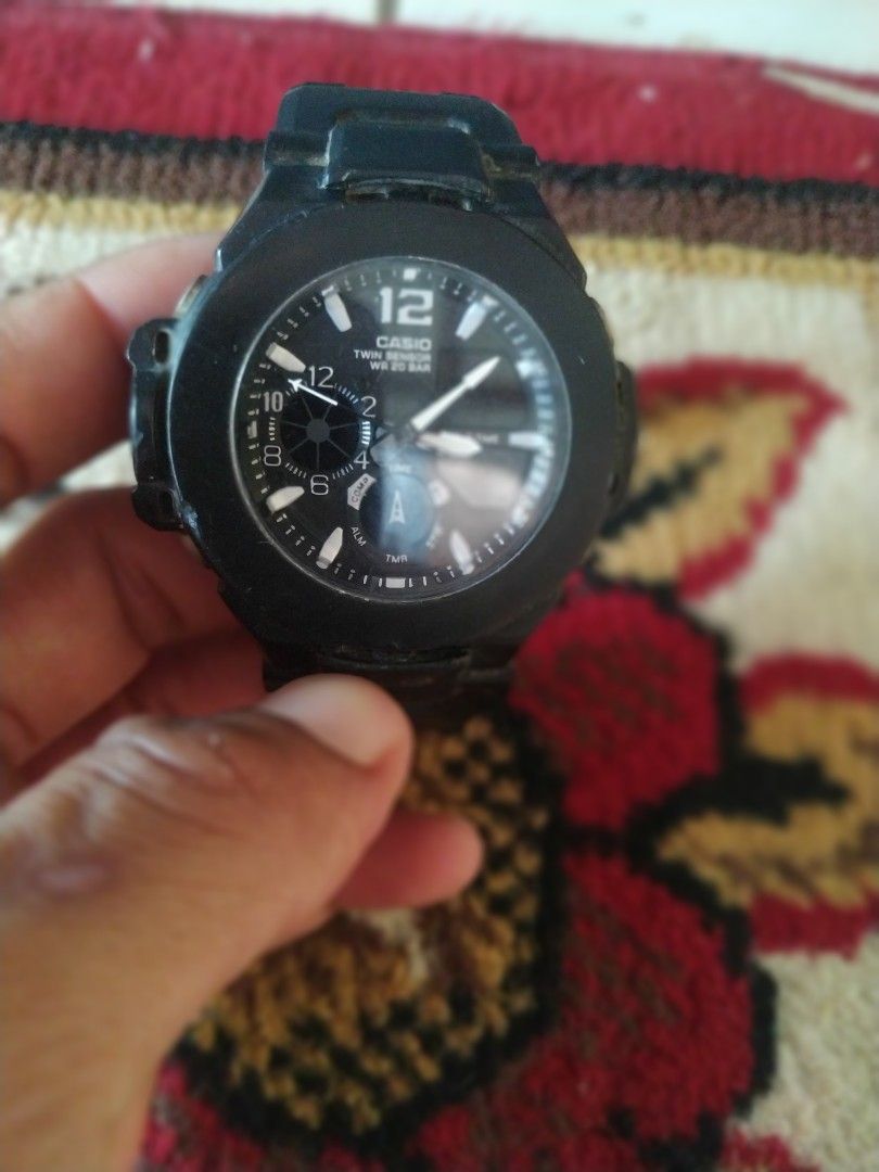 casio twin sensor wr 20 bar