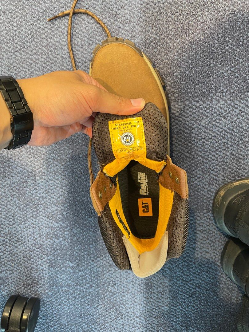 Caterpillar best sale shoes 218