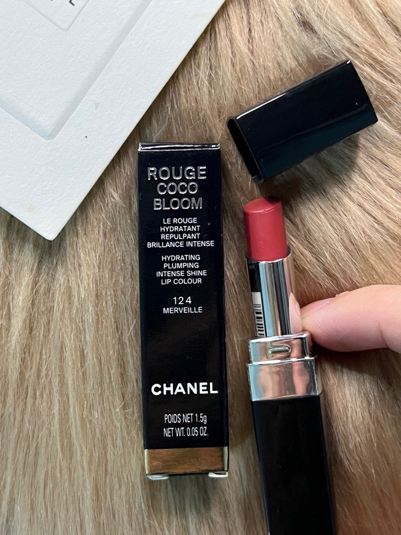 Chanel Rouge Coco Bloom Hydrating And Plumping Lipstick - 154 Kind