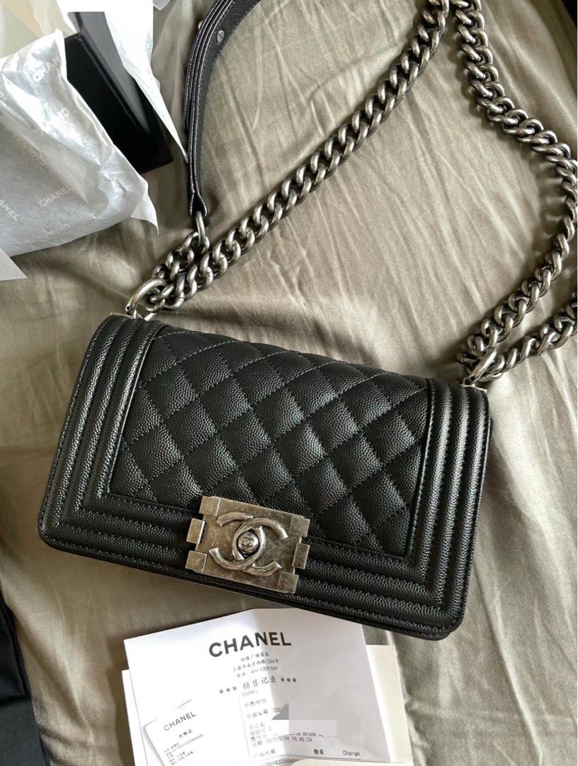 CHANEL leboy