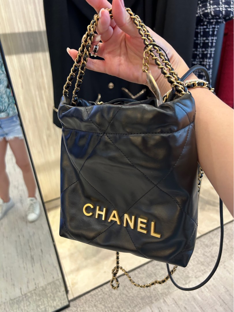 Auth BNIB Chanel 22 Mini Bag Black Hobo Tote Shopping Bag 23S