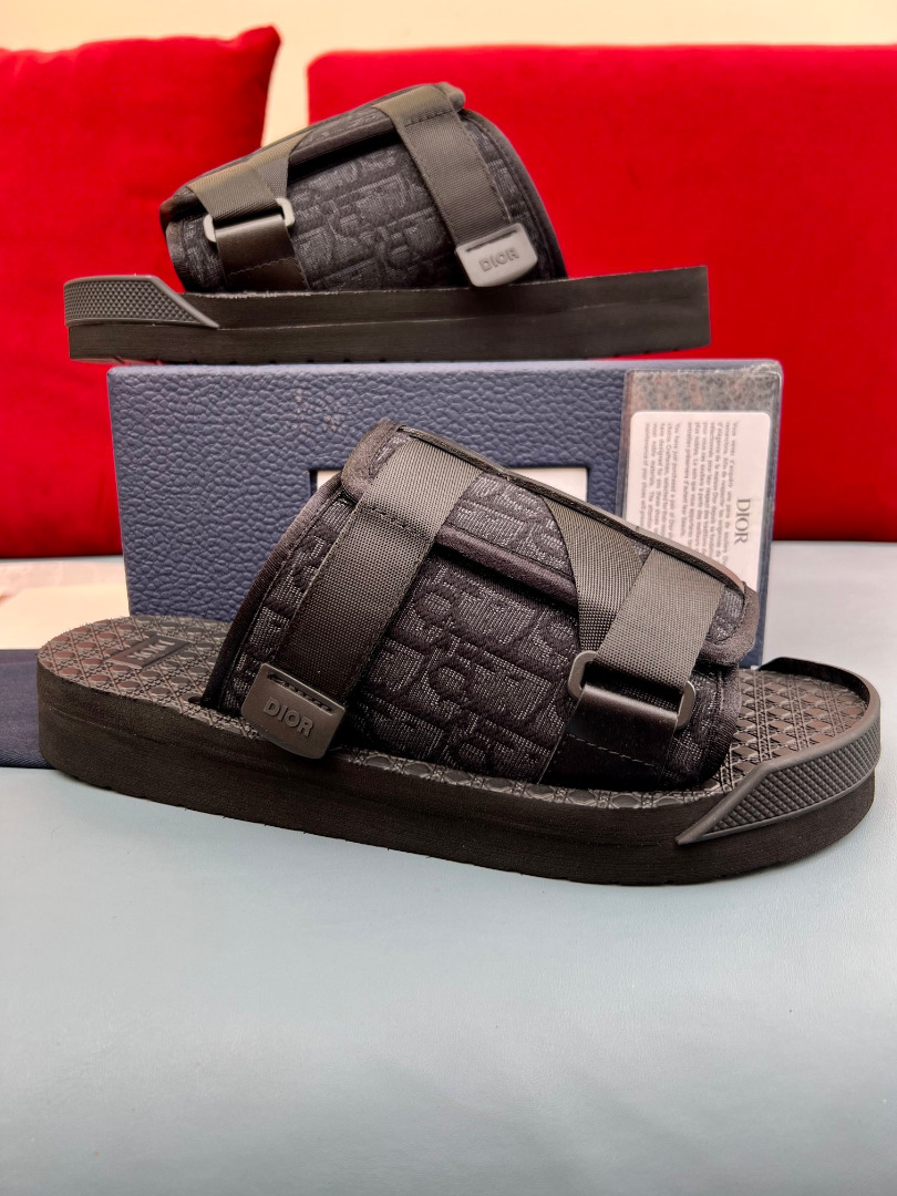 Dior hot sale alpha sandals