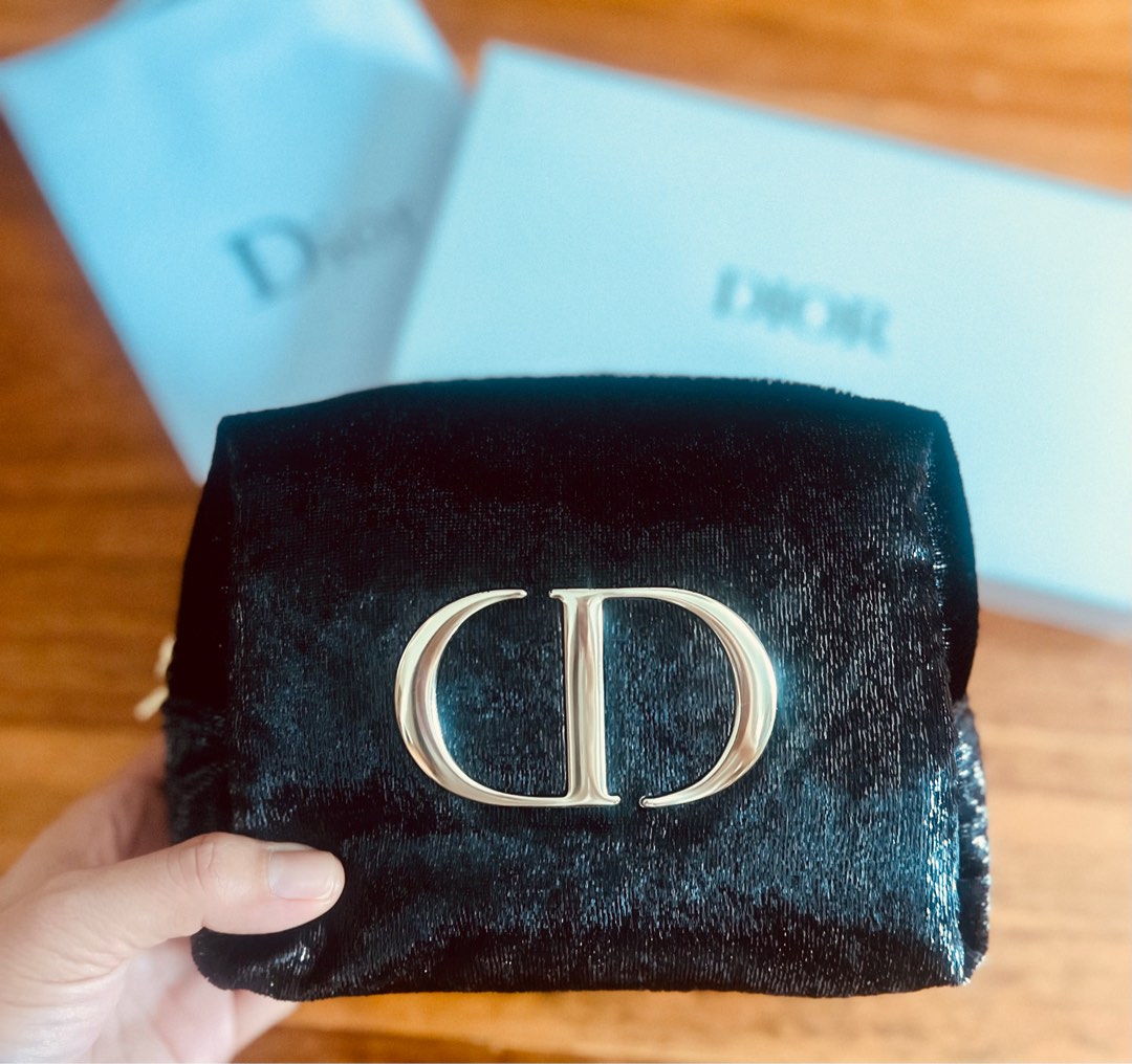 Dior clearance black pouch