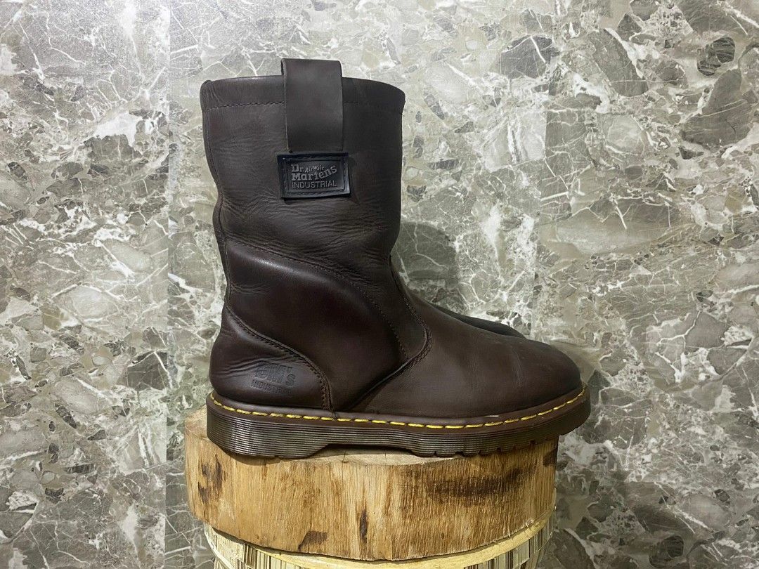 Dr on sale martens 2296