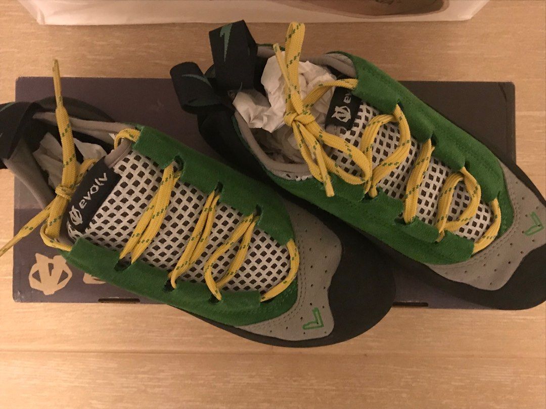 Evolv spark sales climbing shoes