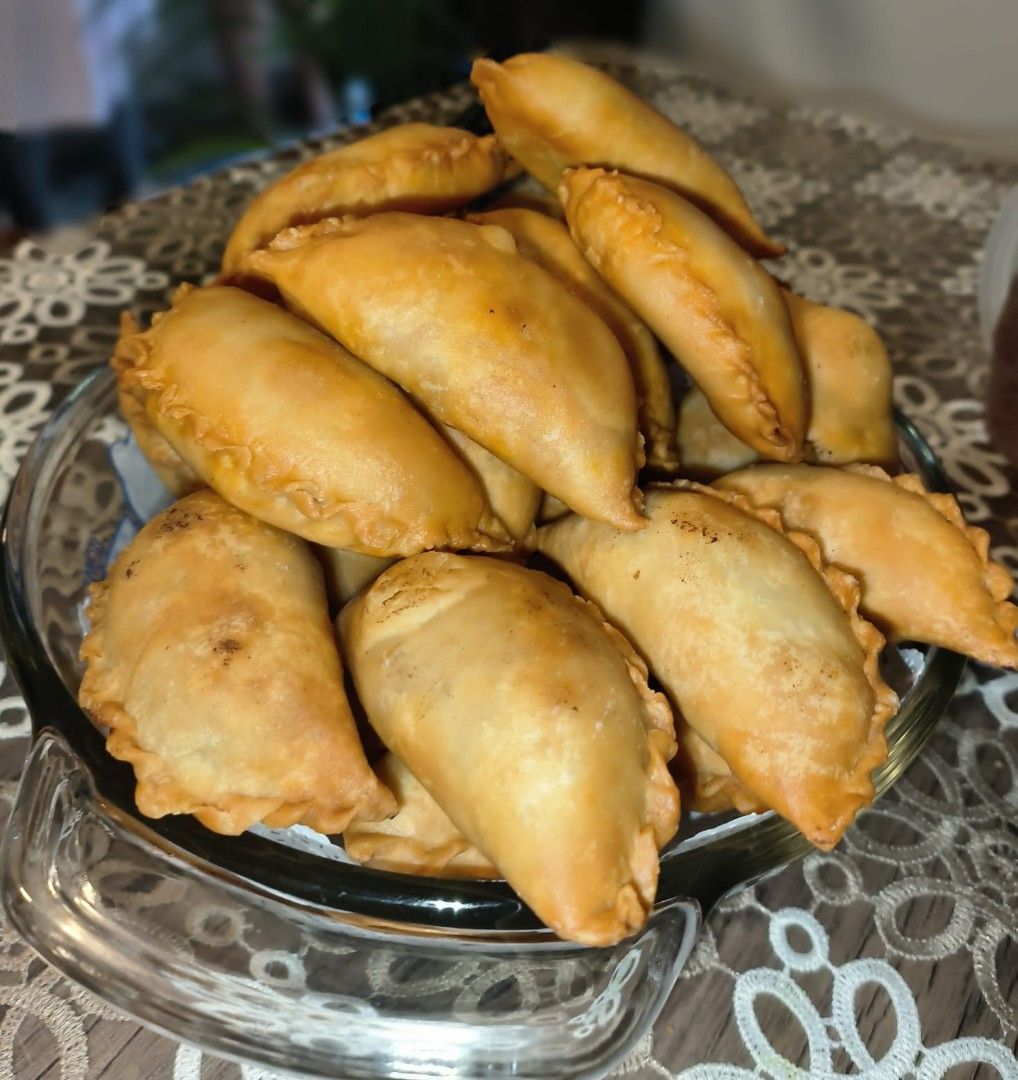 Frozen curry puff, Food & Drinks, Homemade Bakes on Carousell