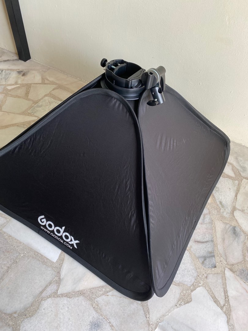 Godox Softbox 80cm with Bowen S-Type Bracket