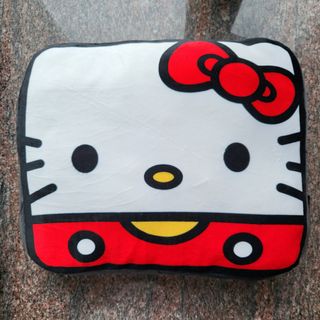 （分類：）位於 。 由 the.decluttering.e 提交（商品編號 1253165103，圖片 1）。簡介： 。