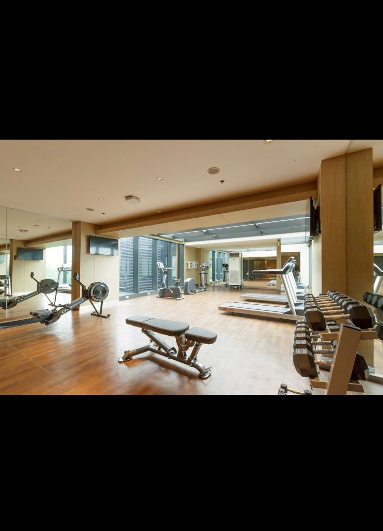 Holiday inn Express (Resorts World Manila/ Newport World Resorts