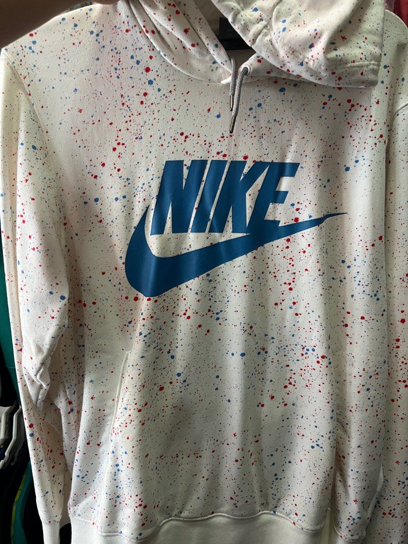 Hoodie nike Men s Fashion Coats Jackets and Outerwear on Carousell
