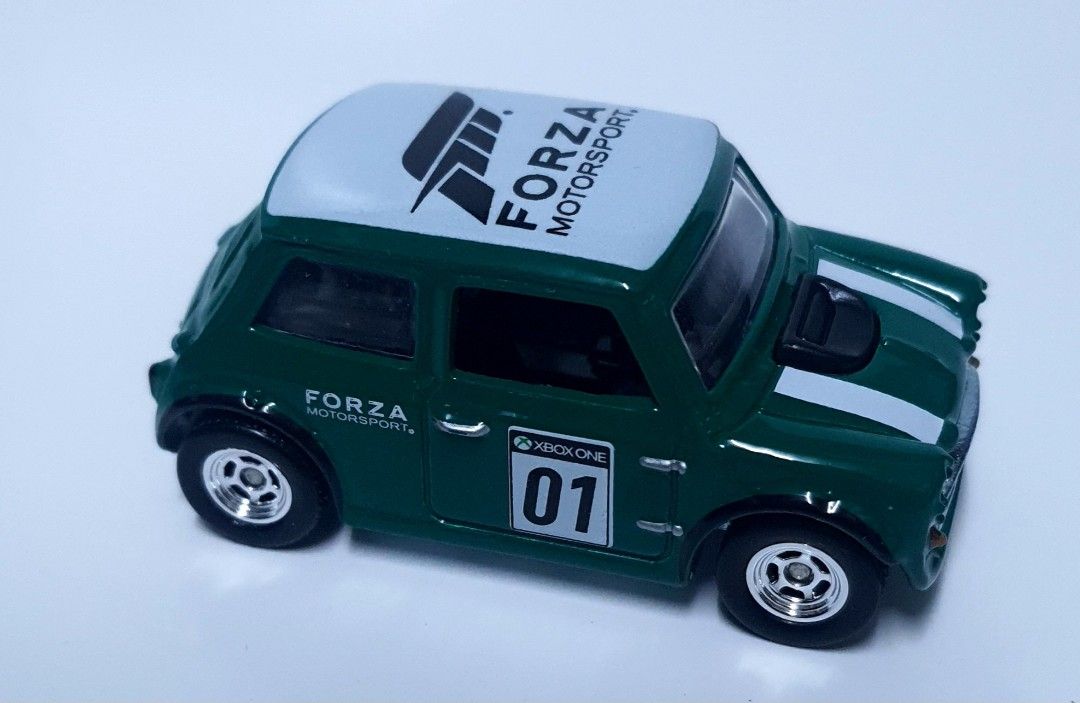 Hot wheels forza mini hotsell