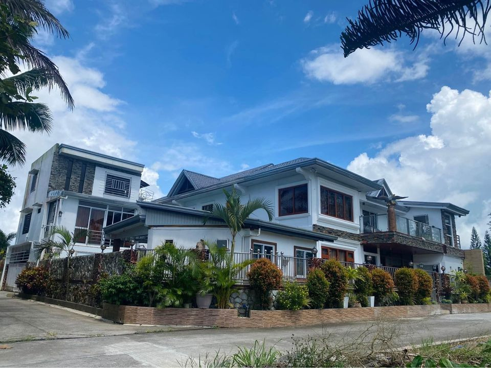 HOUSE and LOT for SALE in Isabelle Heights Tagaytay City, Property, For
