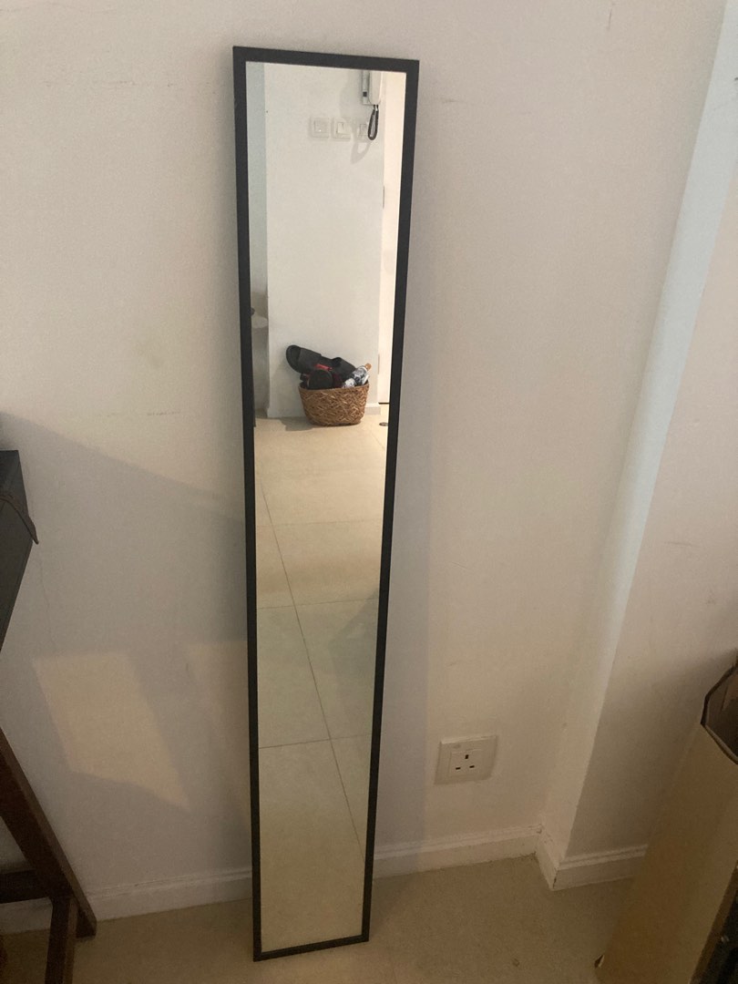 IKEA full length mirror, 傢俬＆家居, 家居裝飾, 鏡 Carousell