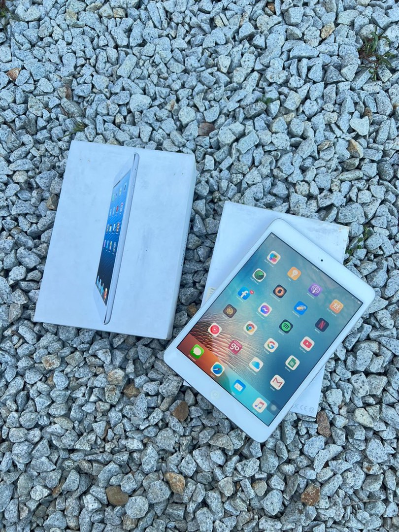 iPad Mini 1 Used Set 16GB, Mobile Phones & Gadgets, Tablets, iPad on