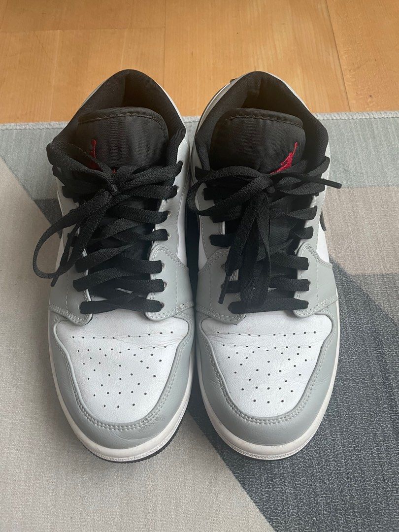 j1 smoke grey