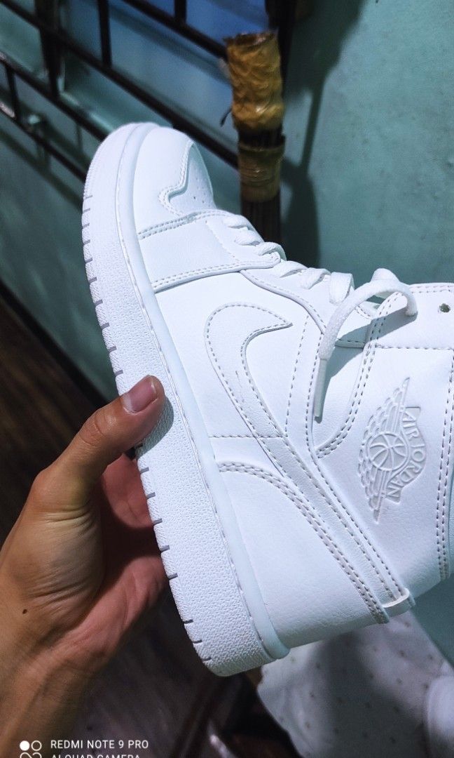 j1 white heel
