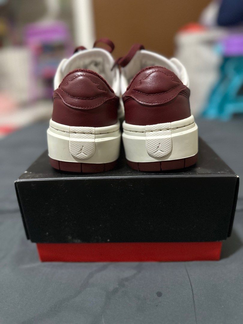 Jordan 1 low elevate women (Category: Sneakers) located in Manila. Submitted by ExtraBAGance (Listing ID 1253259532, Image 3). Description: For sale Women air jodan 1 low elevate Slightyly used Size 7 us women Complete with receipt.