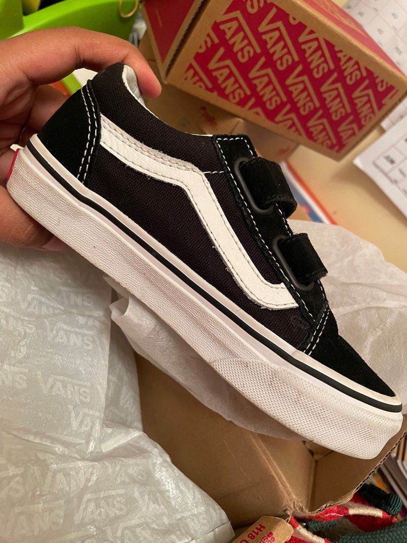Kasut vans oldskool v