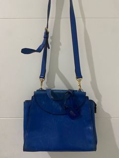 (Kategori: ) berada di . Dikirim oleh dillybk (ID iklan 1253277634, Gambar 1). Deskripsi: .