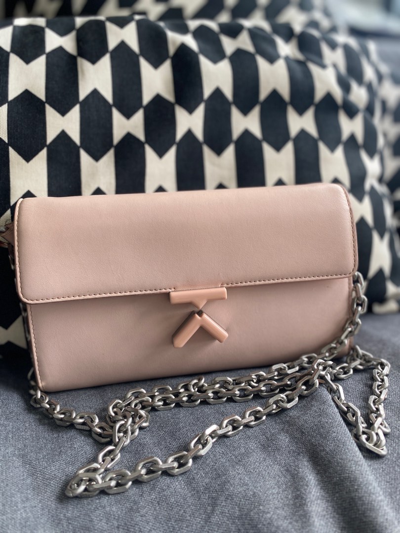 Kenzo wallet on chain discount