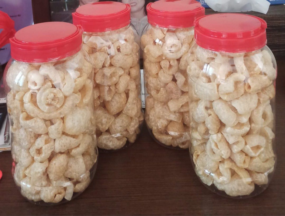 Kerupuk kulit babi, jamin nagih!, Makanan & Minuman, Snek di Carousell
