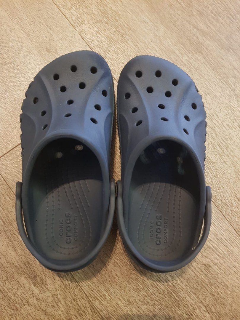 Size 9 hotsell kids crocs