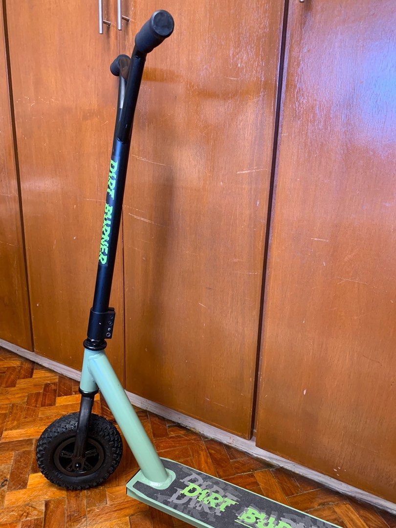Kmart Dirt Burner OffRoad Adult Imported Scooter Almost New, Sports