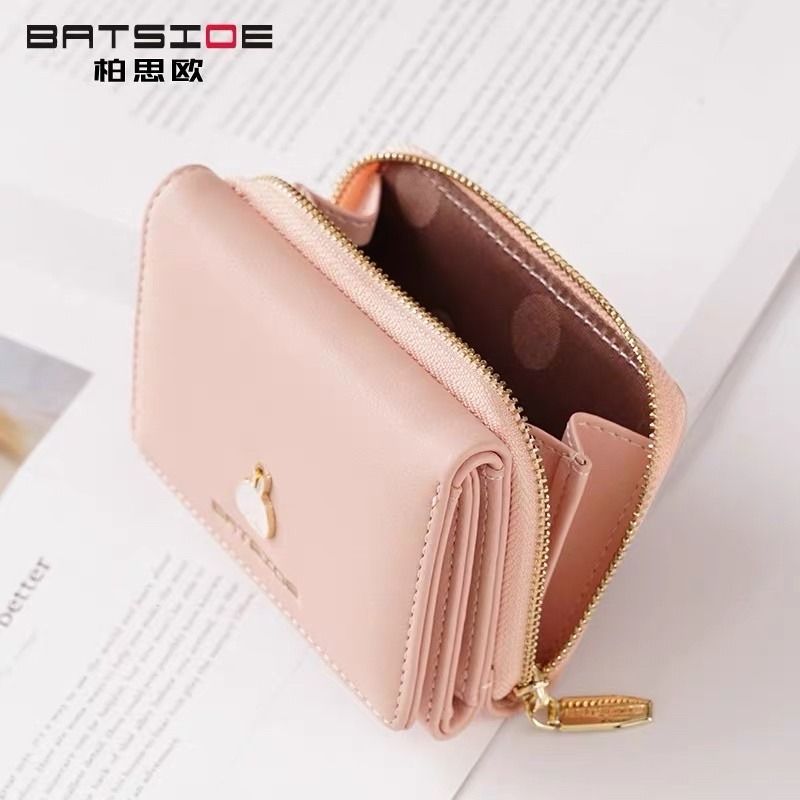 Cute best sale wallet purses